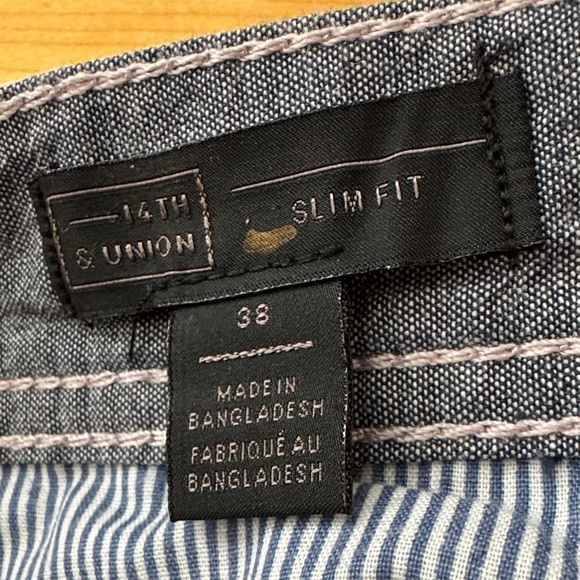 14th & Union Men's Soft Pink Flat Front Shorts - Picture 2 of 3